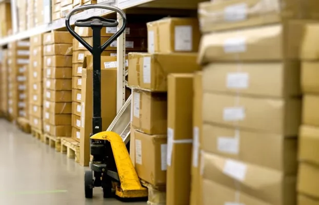 Is Your E-Commerce Brand Ready to Outsource Fulfillment? A Decision Framework